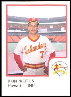 22 Ron Wotus